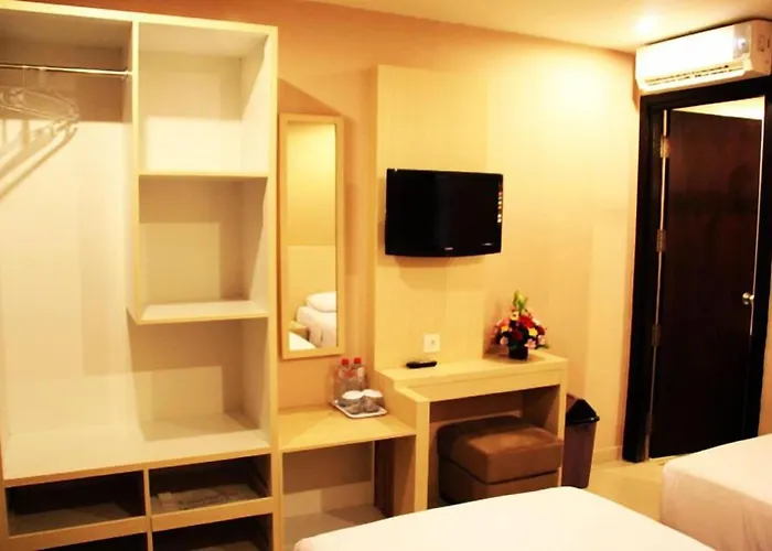 Hotel Collection O Near Bajra Sandi Monumen Formerly Grand Puri Ayu 3*