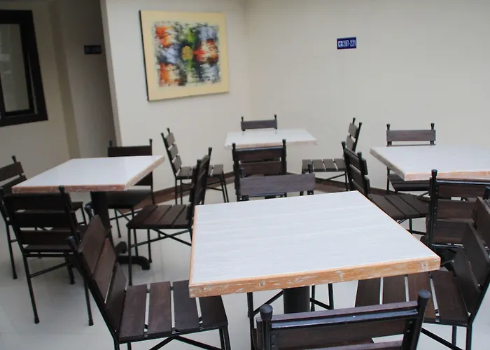 Hotel Collection O Near Bajra Sandi Monumen Formerly Grand Puri Ayu 3*