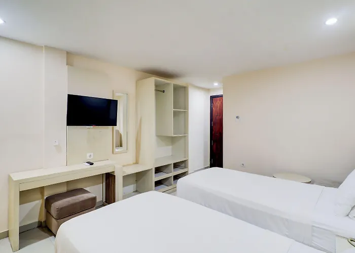 Collection O Near Bajra Sandi Monumen Formerly Grand Puri Ayu Hotel 3*
