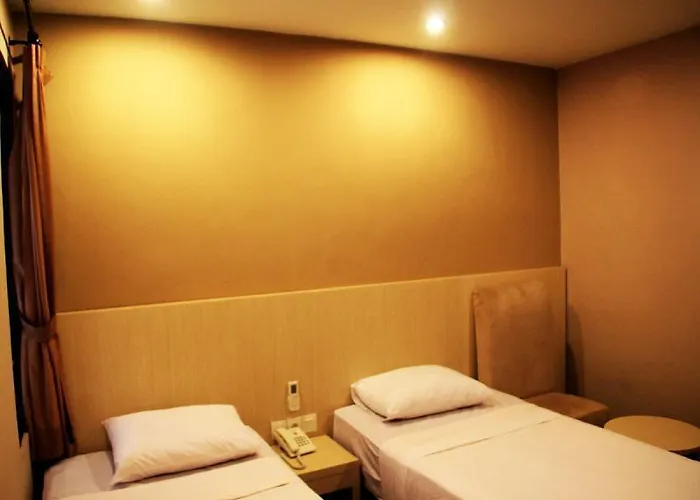 Hotel Collection O Near Bajra Sandi Monumen Formerly Grand Puri Ayu 3*